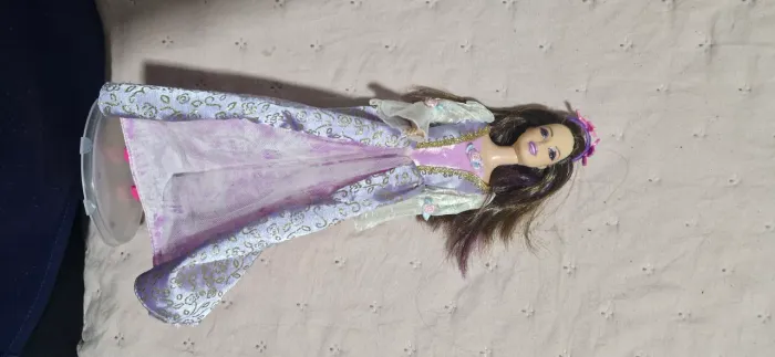 Barbie Teresa do filme moda e magia 