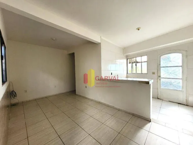 Casa com 2 dormitórios para alugar, 50 m² por R$ 1.100,00/mês - Jardim Andrade - Pedreira/