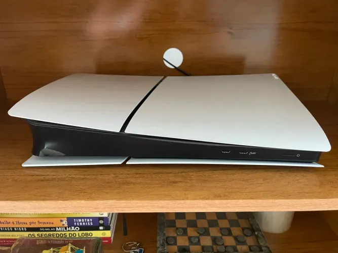 PlayStation 5 / PS5 Slim Digital Branco 1TB