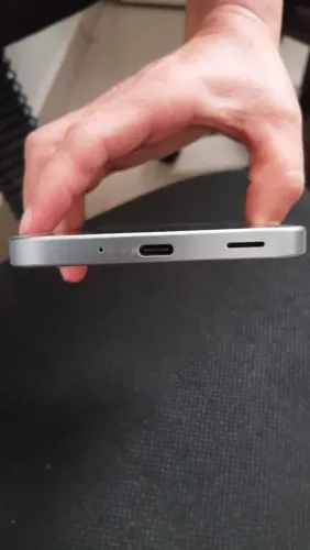 Vende se um celular A17 128 ginga de menoria
