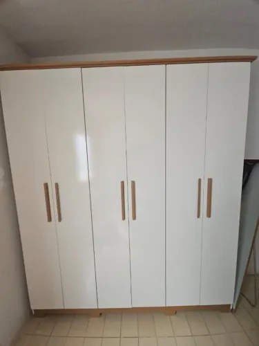 Guarda-roupa Casal - 6 portas