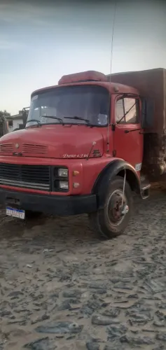 Caminhão Mercedes Benz 1114 motor 1516