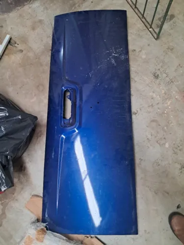 Tampa traseira S10