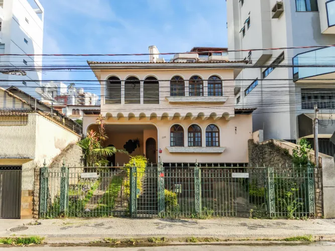 Casa no Bom Pastor para locação