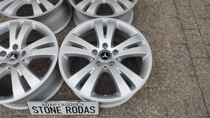 Rodas Mercedes C200k aro 17" 5x112
