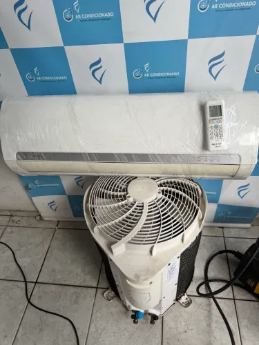 AR CONDICIONADO 12000 BTUS