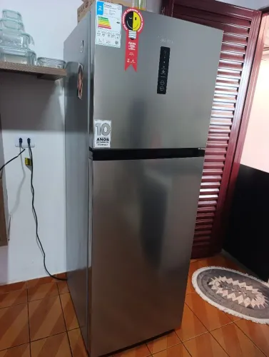 Geladeira midea 347L