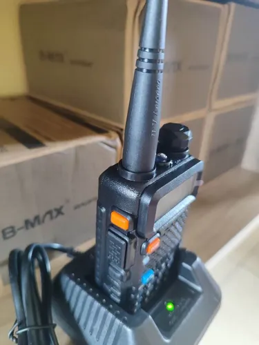 Rádio comunicador 