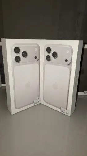 iPhone 17 pro Max na caixa lacrado