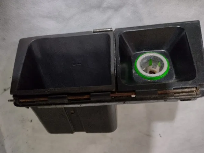 Moldura Porta Treco C/Acendedor Fiat/Tipo 1993/95.