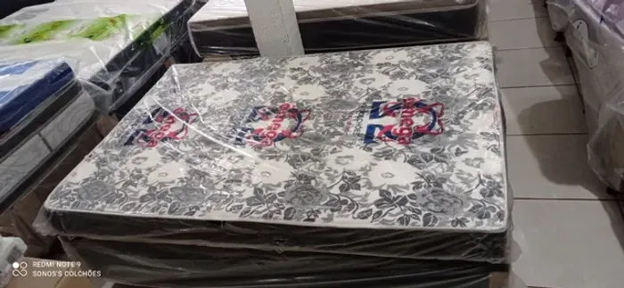 COLCHÃO DE CASAL D33 NOVO