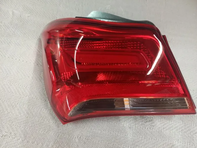 Lanterna GM prisma 2017/20 LE liza