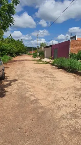 Vendo um lote de terreno no loteamento Cláudio Pacheco