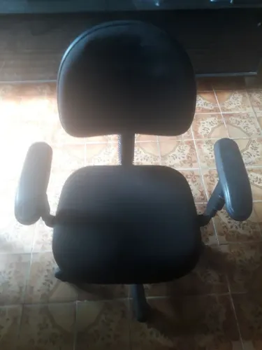 Cadeira de Escritório com Braço Tecido