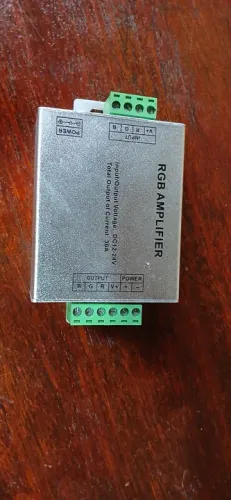 Amplificador RGB