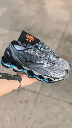 Mizuno Pro 8