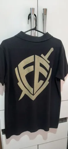 Camisa