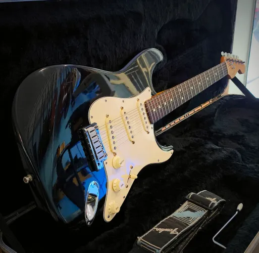Guitarra Fender Americana
