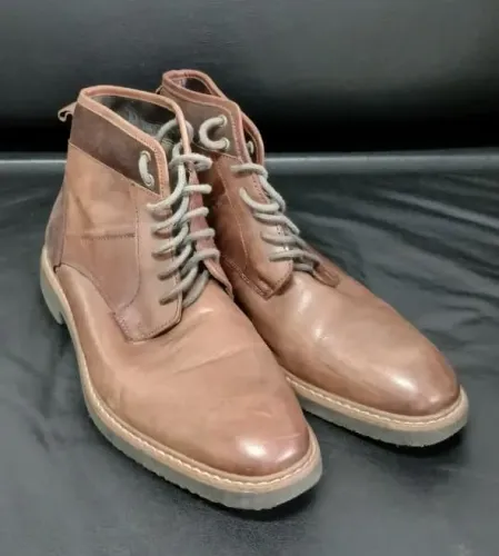 Bota Masculina de Couro Marrom - Comprada em Lyon (França)