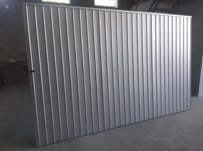 Portão de correr novo medidas 3.20x2.00 aço galvanizado