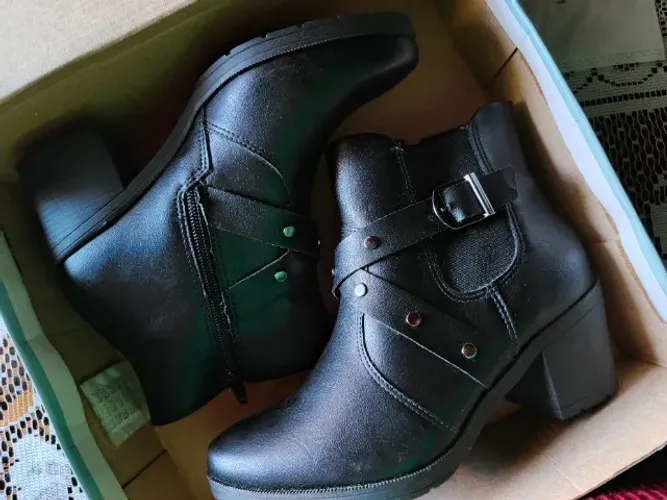Bota feminina de salto confort flex nova 35