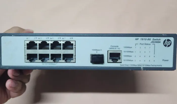 Switch HP 1910-8G JG348A