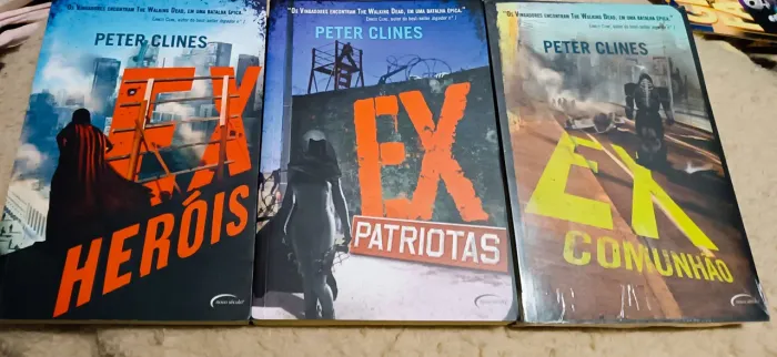 Coleção Ex-Heróis, Patriotas e Comunhão - Peter Clines