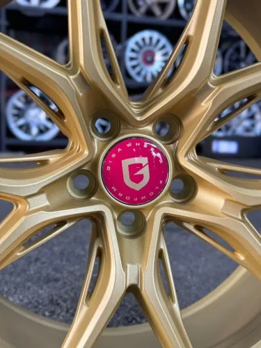 Rodas aro 18 dourada Furação 5X100
