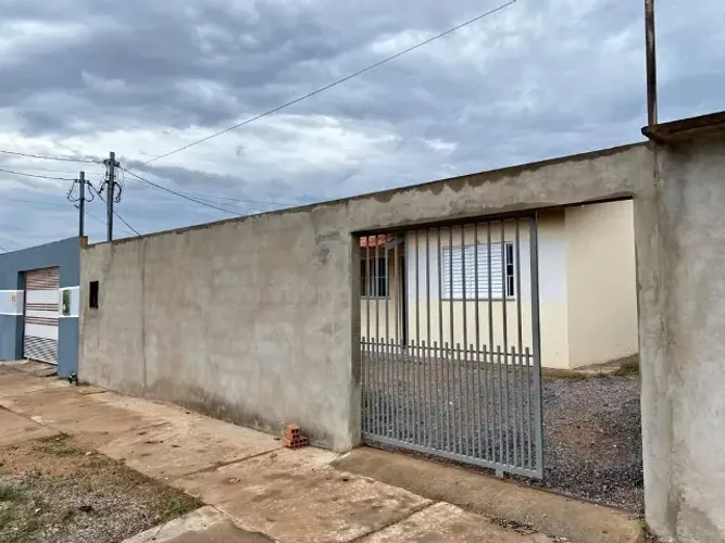 - CASA À VENDA NO LOTEAMENTO FLORESTA TROPICAL
