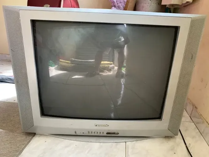 TV Panasonic Tela Tubo 29