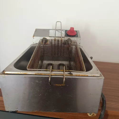 FRITADEIRA ELETRICA 1 CUBA