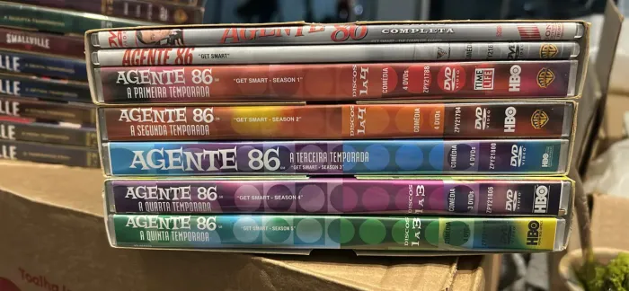 Coleção série Agente 86. Completa até a 5º temporada.