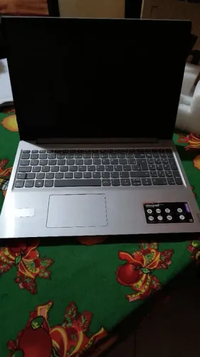 Notebook em ótimo estado