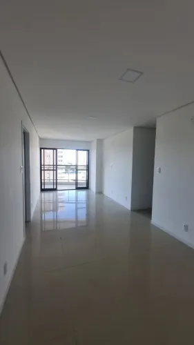 Apartamento na Ponta D' Areia, 3 Suítes