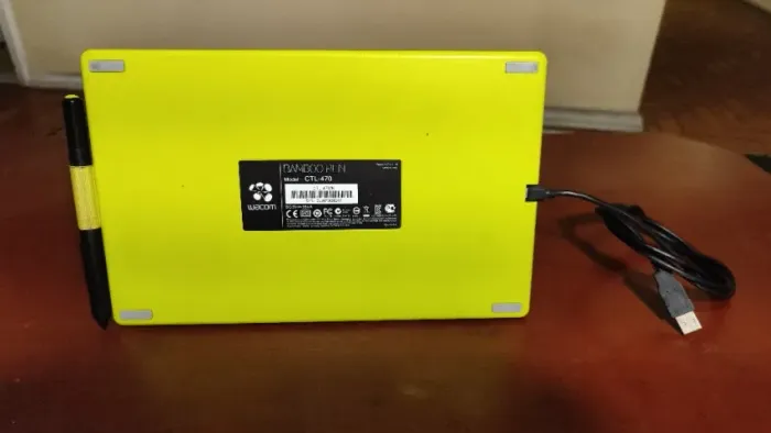 Mesa Digitalizadora WACOM BAMBOO pen CTL-470 (USADO)