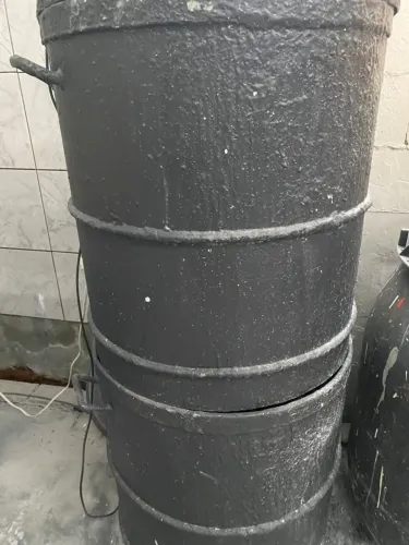 tambor de metal 150 Litros