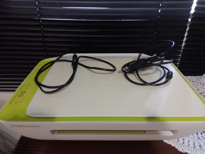 Impressora Multifuncional HP DeskJet 2136