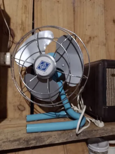 Ventilador Antigo FAET Rio