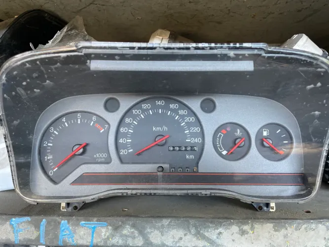 Painel de Instrumentos Escort XR3 europeu