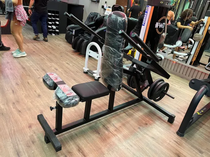 Aparelho de Musculação 