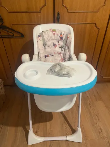 Cadeirinha de alimentação bebê 