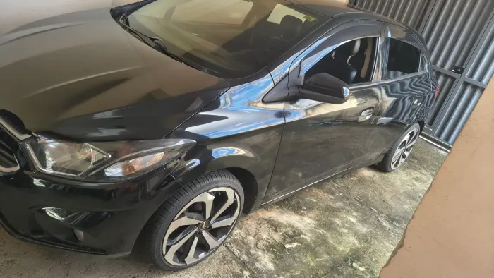 Chevrolet Onix Hatch LTZ 1.4 8V Flex Mec. 4P 2018