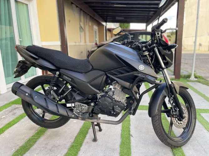 Vendo Fazer 150 ESD