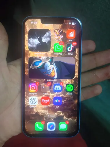 iPhone 12