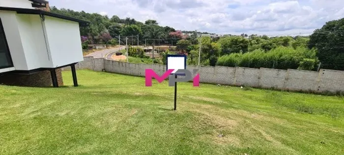 TERRENO À VENDA NO CONDOMÍNIO BRISAS DO LAGO -JARDIM DAS SAMAMBAIAS - JUNDIAÍ/SP.