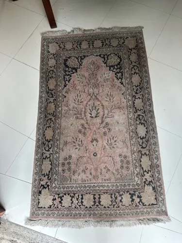 Tapete Persa Floral com Franjas (Morumbi)