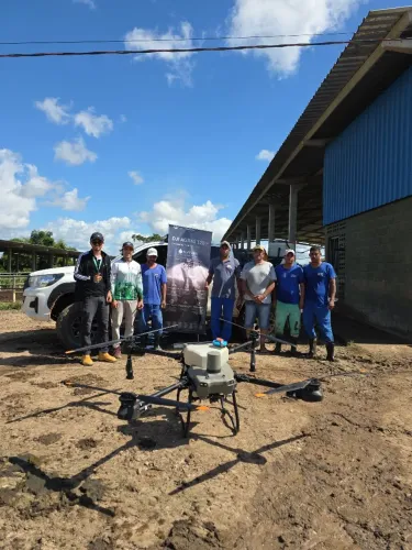 Drone Dji Agras T25 com gerador tg12000 toyama