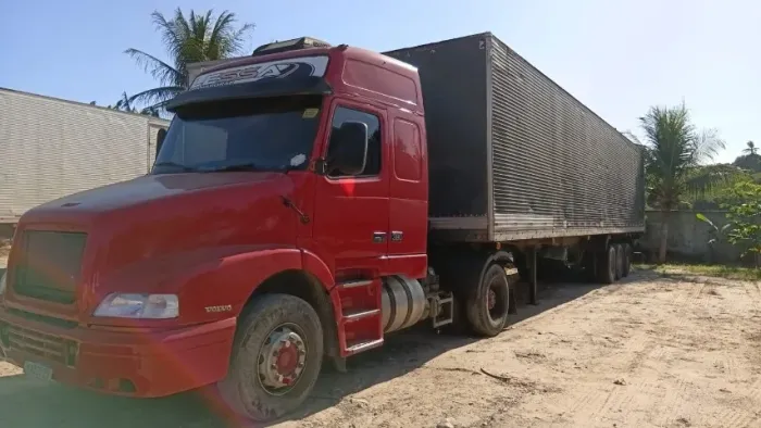 VOLVO/ NH12380 4X2T
