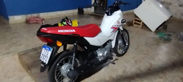 Honda pop 100 Es estado de zero !!