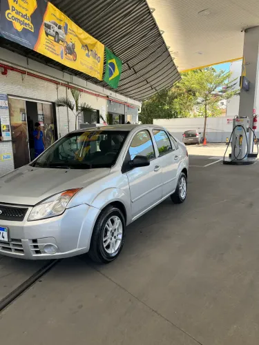 Ford Fiesta Sed. 1.6 8V Flex 4P 2008